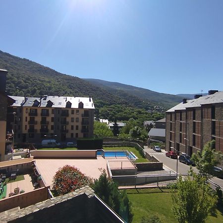 Apartaments Sort Pirineus المظهر الخارجي الصورة