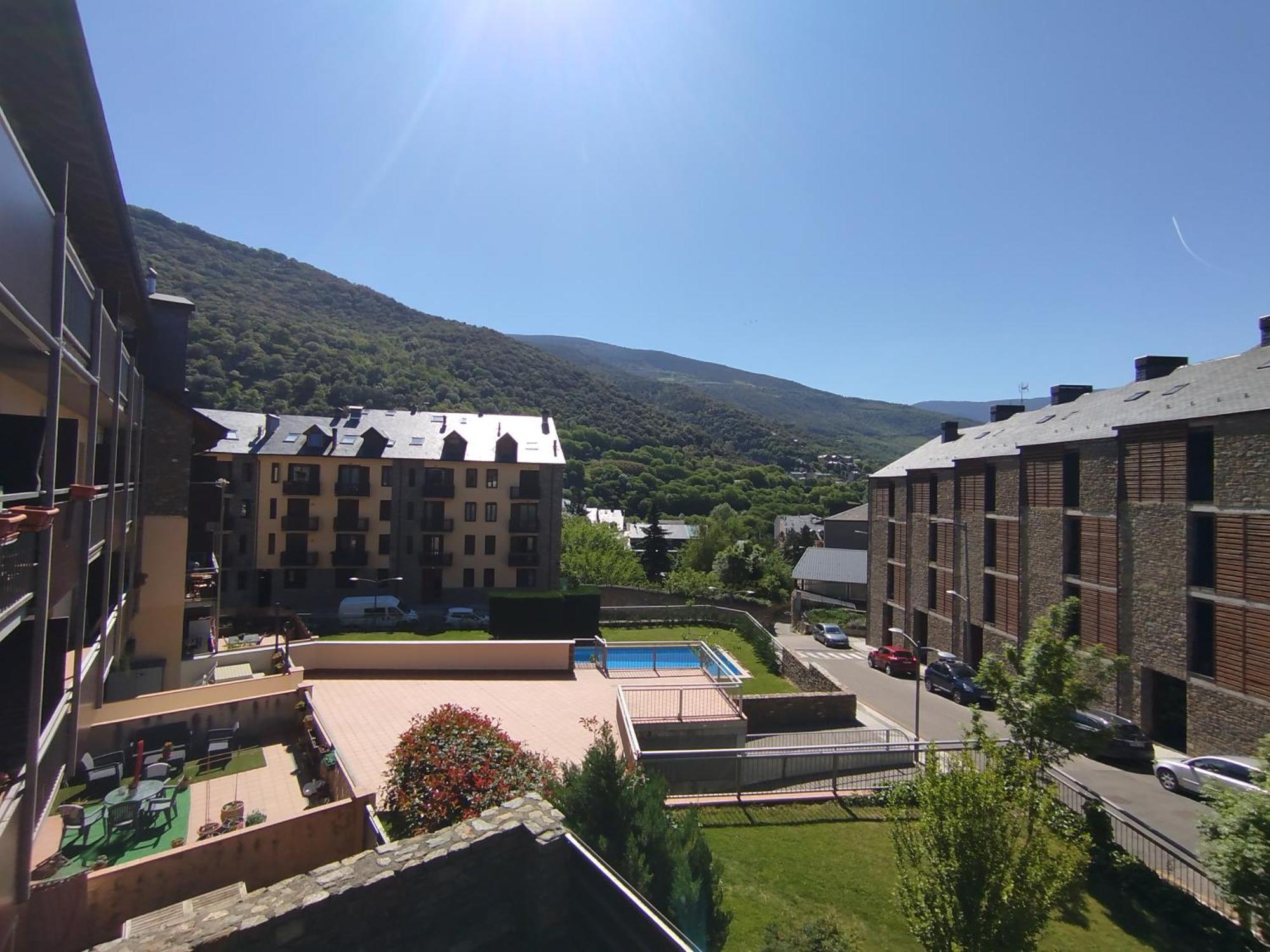 Apartaments Sort Pirineus المظهر الخارجي الصورة