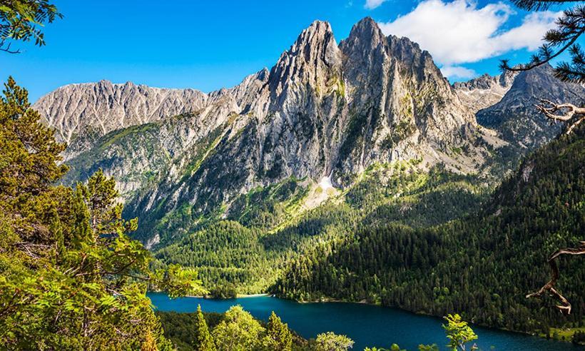 Apartaments Sort Pirineus المظهر الخارجي الصورة
